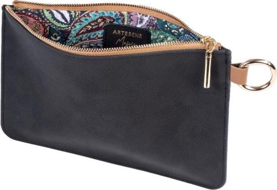Produktbild Artebene MAJOIE Kosmetiktasche soft schwarz – Vegane Leder-Tasche mit Karabinerhaken