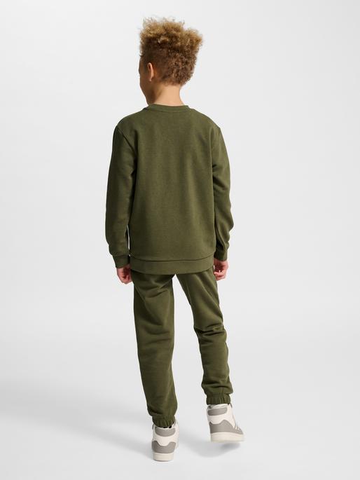 Actual product image hummel hmlJR BASE SWEAT SET (140)