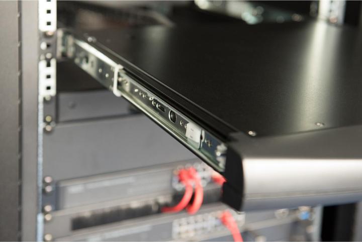 Actual product image Digitus modular console with 483cm 19inch TFT 8 port KVM & touchpad German keyboard RAL 9005 -...