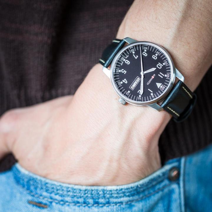 Actual product image M Watch Mondaine aero (Swiss made, Analogue wristwatch, 40 mm)