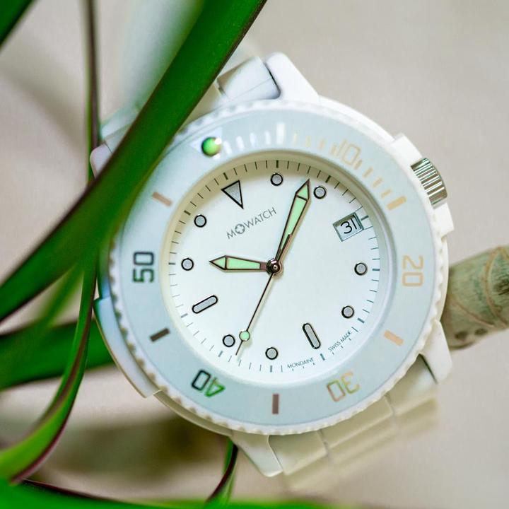 Immagine prodotto M Watch Mondaine Aqua (Orologio da polso analogico, Fatto in Svizzera, 43 mm)