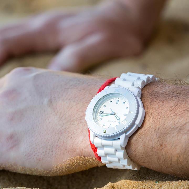 Immagine prodotto M Watch Mondaine Aqua (Orologio da polso analogico, Fatto in Svizzera, 43 mm)