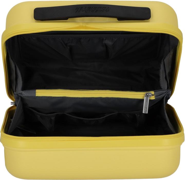 Actual product image American Tourister High Turn Beautycase 35 cm