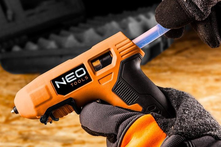 Actual product image Neo Glue gun 11 mm, 4V, powered by USB