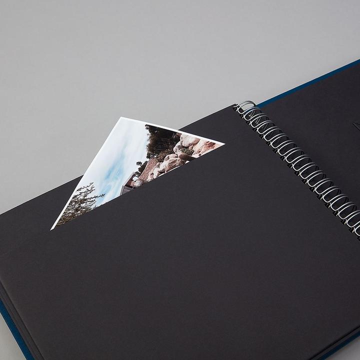 Actual product image Semikolon Photo album Maxi Mucho 34.5 x 30 cm moss, black pages (10 x 15 cm, 9 x 13 cm)