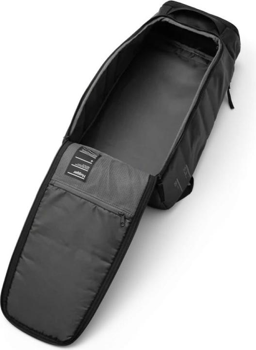D_b_ Hugger Backpack 20L (20 l)