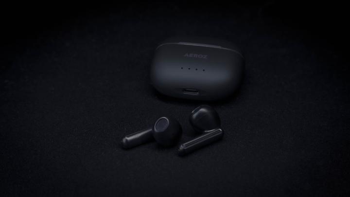 Actual product image Aeroz TWS-1000 (No noise cancelling, 5 h, Wireless)