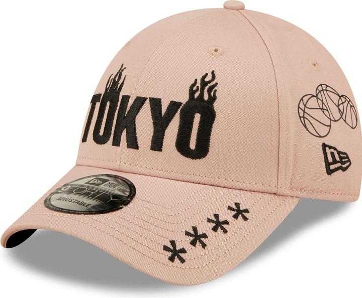 Actual product image New Era 9Forty Strapback Tokyo Graphic