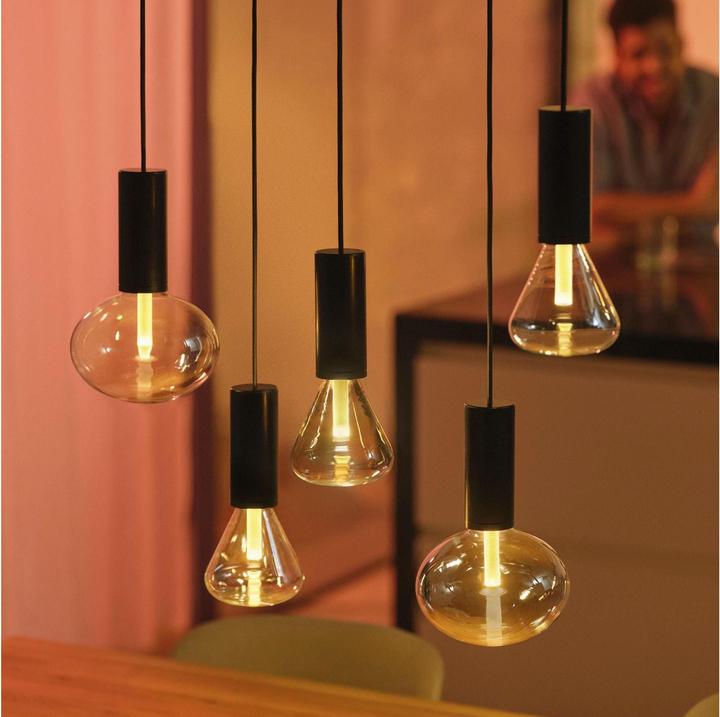 Actual product image Philips Hue White & Colour Ambiance Lightguide Triangle (E27, 6.80 W, 500 lm, 1 x, G)