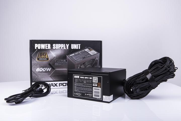 Produktbild Gembird Power supply ATX 80+Bronze aktywne PFC, fan (600 W)