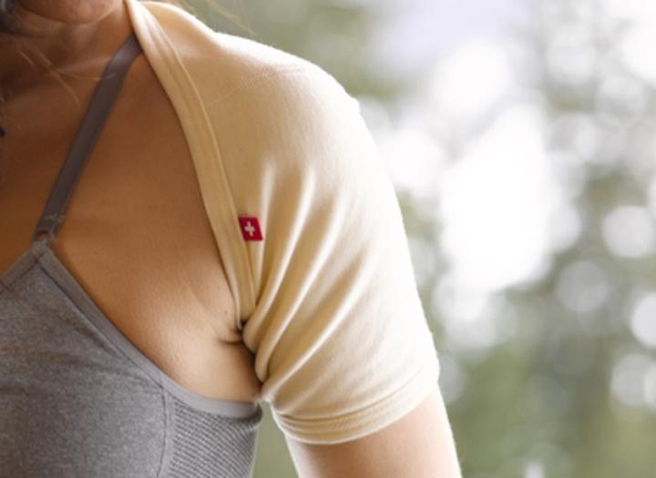 Actual product image Emosan Shoulder warmer anatomical (L)