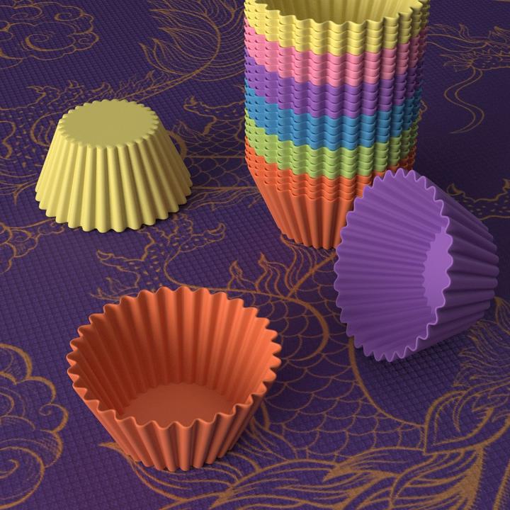 Actual product image Intirilife Cupcake Back-Set: Muffinformen & Spritzbeutel mit Tüllen (Piping bag set)