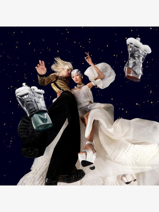 Actual product image Gaultier Classique X Christmas 23 Eau de Toilette Collector 100 ml (Eau de toilette, 2052 ml)