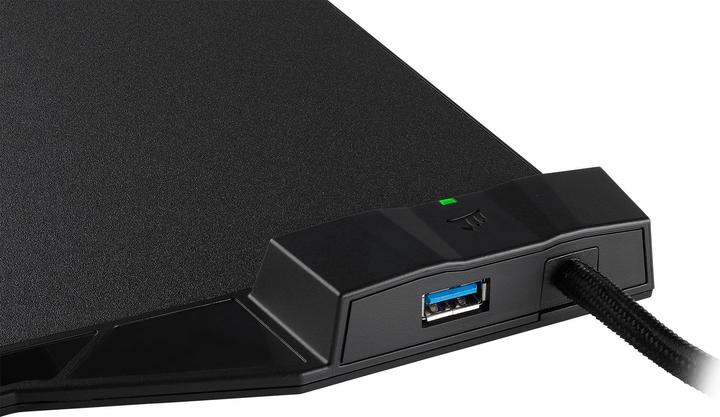 Actual product image Corsair MM1000 gaming mouse pad with wireless Qi charging zone (L)