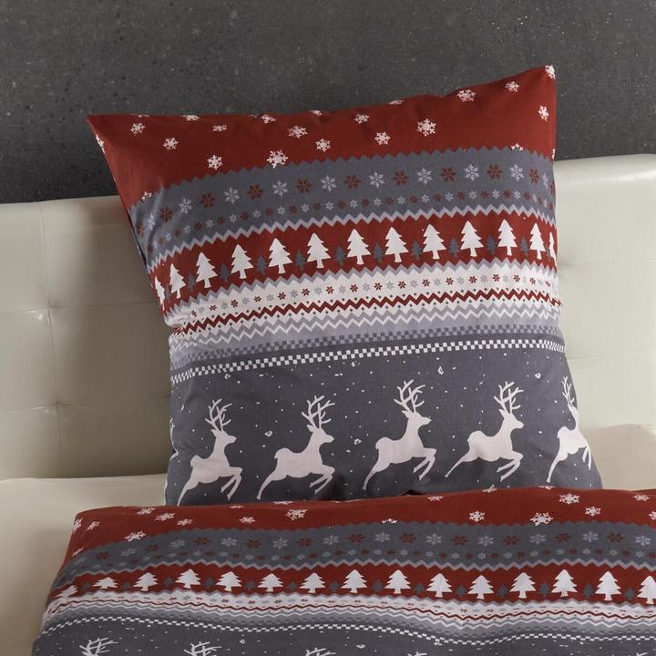 Actual product image Traumschlaf Hirsche (Bedding set, 140 x 200 cm, 70 x 90 cm)