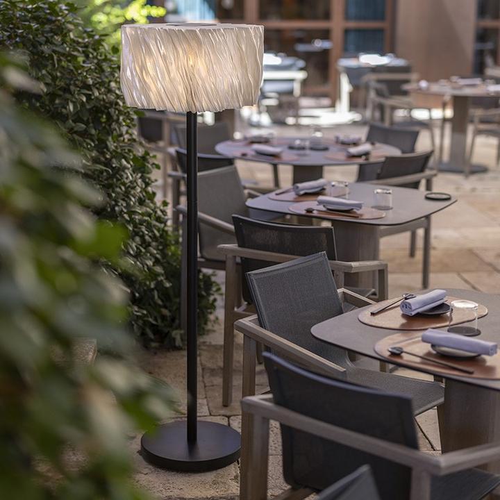 Image du produit Les Jardins Lampadaire Hugo solaire alu noir PETG transparent TDS0008 (500 lm)