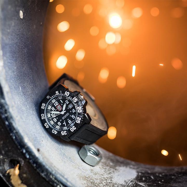 Image du produit Luminox Original Navy Seal 3000 Series (Montre analogique, Swiss Made, 44 mm)