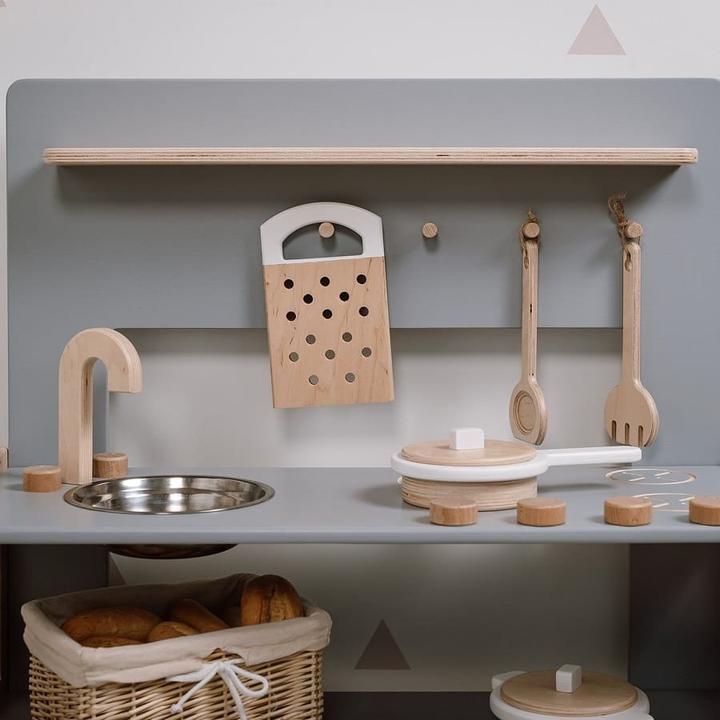 Produktbild Activity Board Waldorf-Atmosphäre, Küchen-Spielset, Kinderspielküche aus Holz für Kinder - Grau