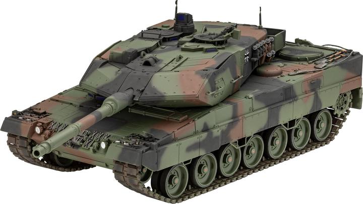 Actual product image Revell Leopard 2 A6M+