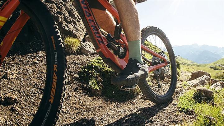 Actual product image Giro Rincon (37)