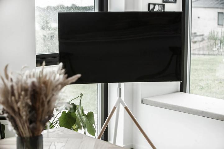Produktbild Sinox Tripod TV Standfuss mit drehbarem Aufsatz. 45"-65". Helles Holz/Weiss (65", 32 kg)