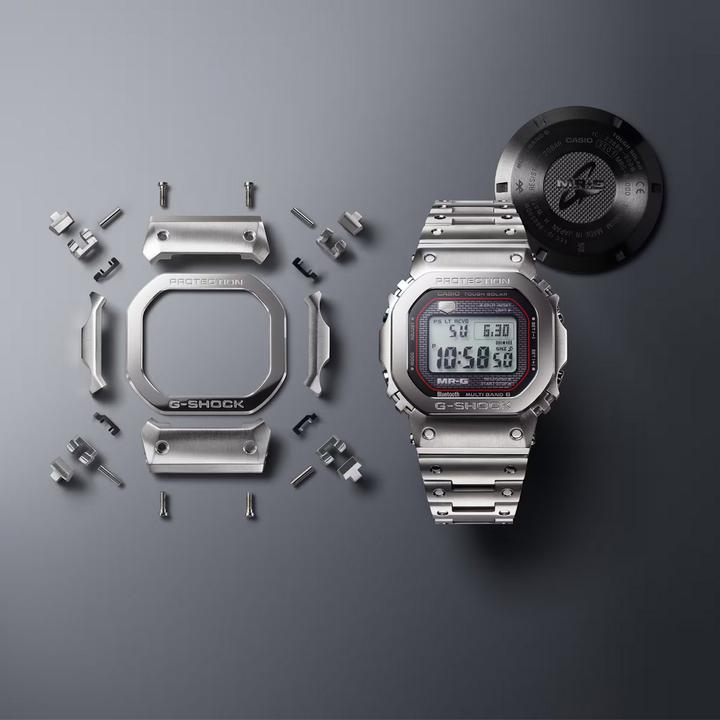Actual product image Casio MRG-B5000D-1DR (Diving watch)