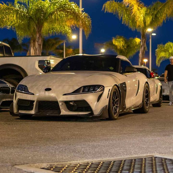 Produktbild WeatherTech BMW Z4/Toyota Supra J29 (2019-2024) 1. Reihe Automatten (1 Set à 3 Fussmatten)