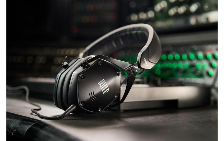 Actual product image Roland VMH-S100 (No noise cancelling, Cable)