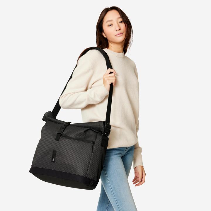 Actual product image Decathlon Reflective (20 l, Luggage carrier bag)