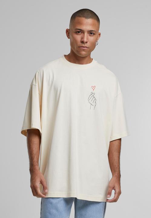 Actual product image Merchcode K Heart Huge Tee - 116837 (XL)