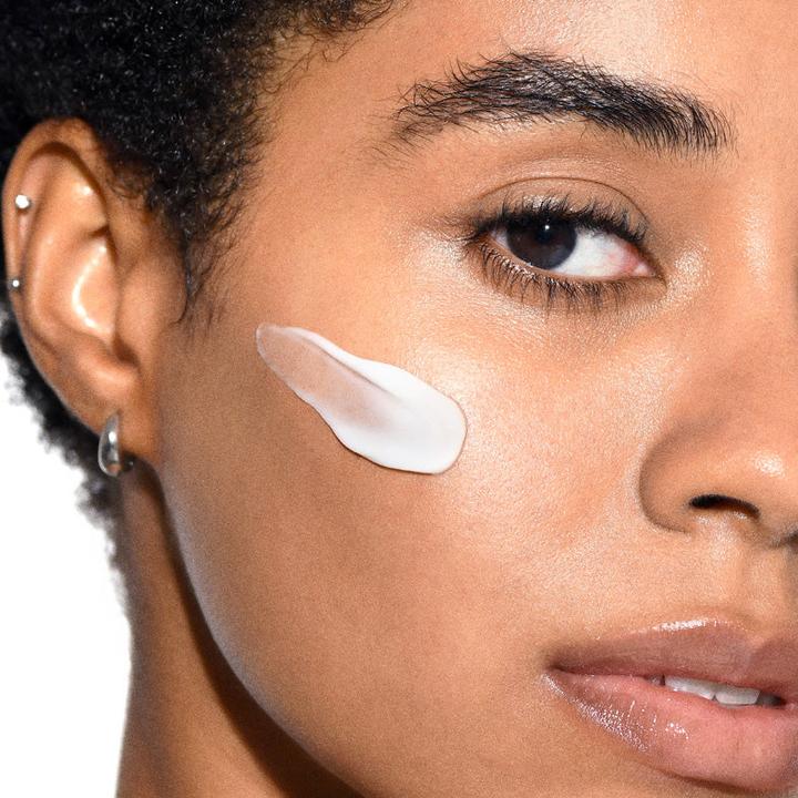 Actual product image Veralab Zero Smog Light Moisturizing And Protective Face Cream (15 ml, Day cream)