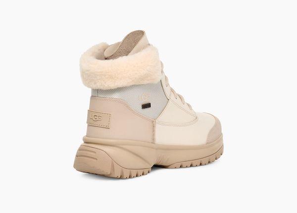 Actual product image Ugg Yose Fluff V2 (41)