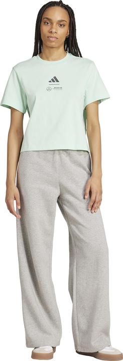 Actual product image adidas Mercedes - AMG Petronas Formula One Team Premium Woven (M)