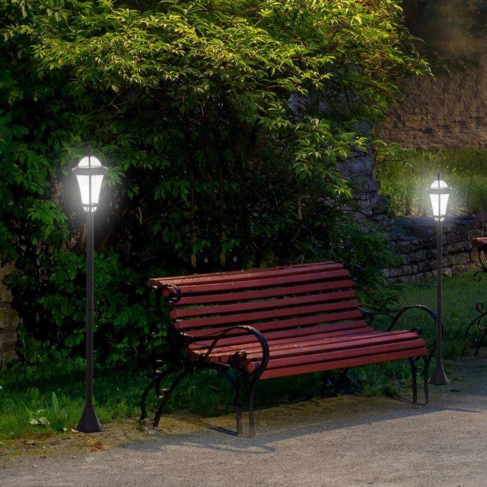 Image du produit Swisshandel24 Lanterne solaire de jardin, set de 2, lampe de jardin, lampe de chemin avec LED, 6-8 h, acier (IP44)
