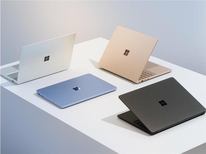 Image du produit Microsoft Surface Laptop 7e édition for business (avec adaptateur secteur) - Copilot+ PC (13.80", Snapdragon X Elite X1E-80-100, 16 Go, 1000 Go, CH)