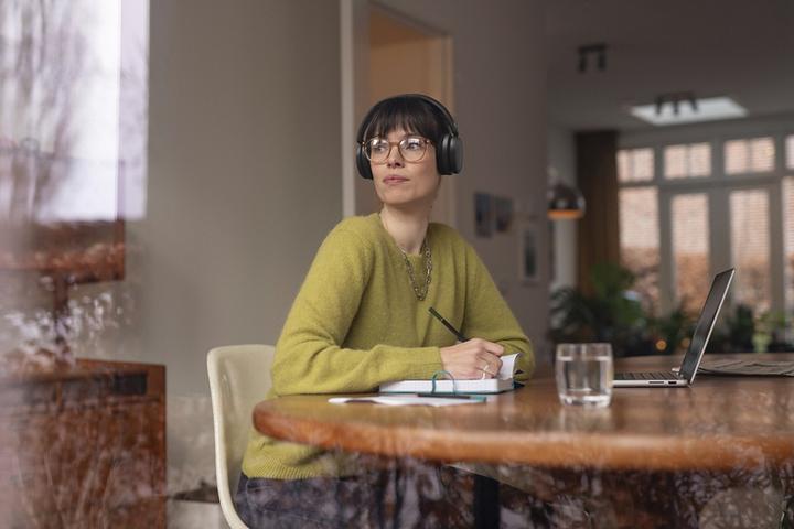 Image du produit Philips CASQUE SANS FIL TAH5209BK/00 (ANC, 65 h, Sans fil)