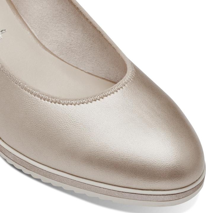 Actual product image Tamaris Wedge pumps (40)