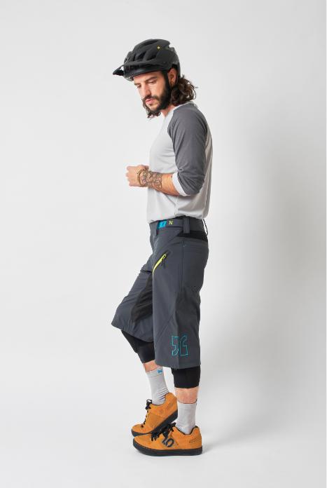 Actual product image dirtlej Trailscout Waterproof Shorts, blue/lime, S (S)