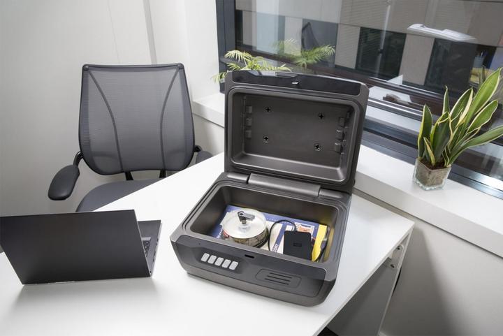 Produktbild Master Lock Chw30300eurhro (10 l)