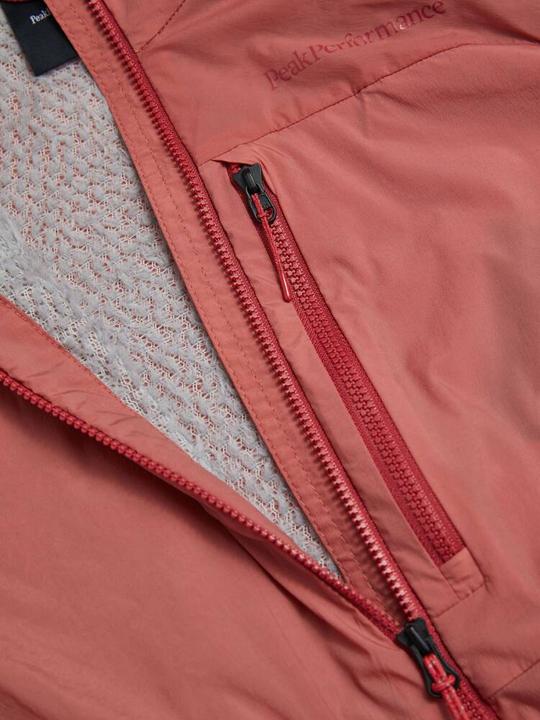 Produktbild Peak Performance Women's Vislight Alpha Jacket (L)