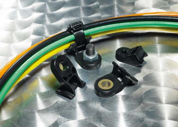 Actual product image HellermannTyton Hellermann HDM25-PA66HIR-BK 100 Holder151-00437 (36.30 mm, 100 pcs.)
