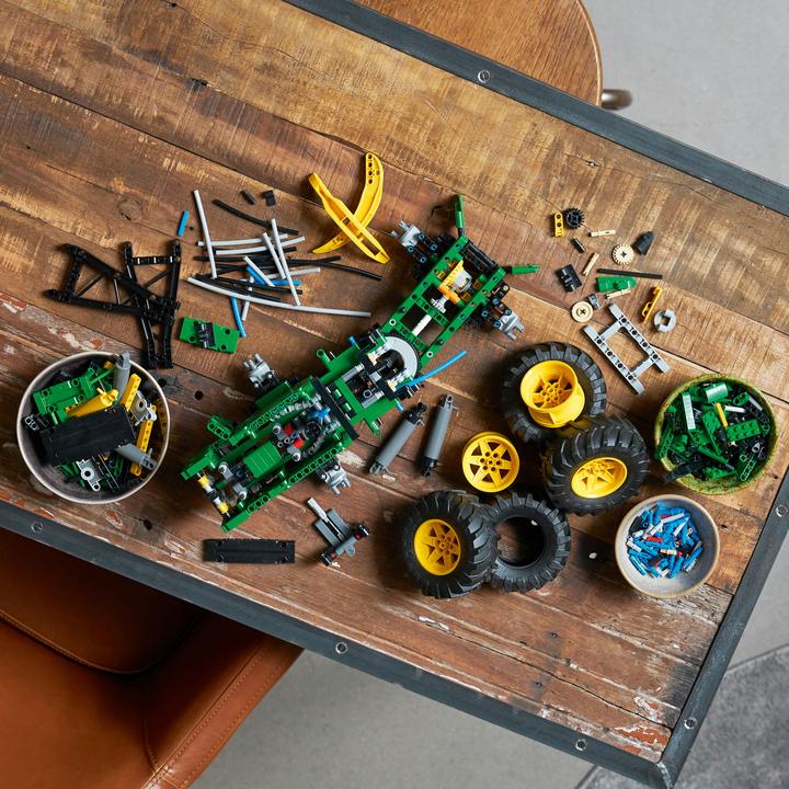 Produktbild LEGO John Deere 948L-II Skidder (42157, LEGO Technic)