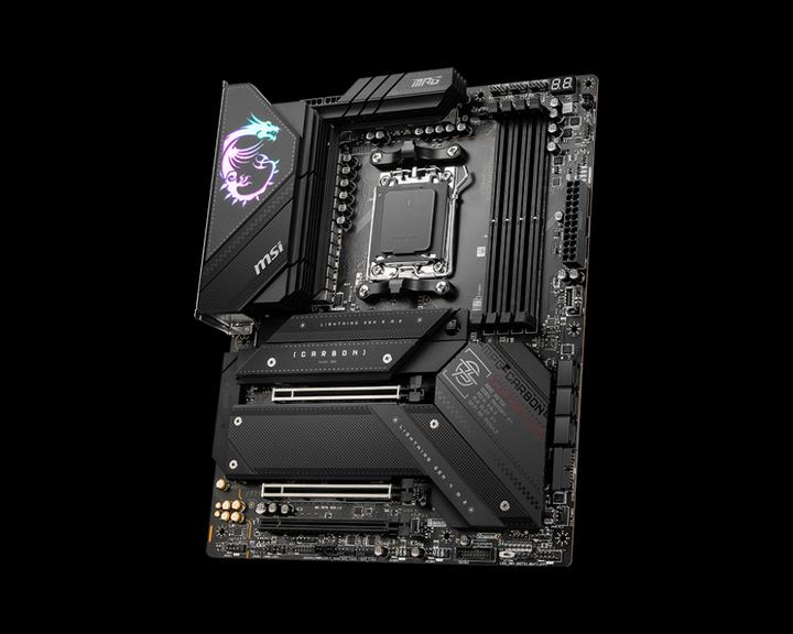 Image du produit MSI MPG X670E CARBON WIFI (AM5, AMD X670E, ATX)
