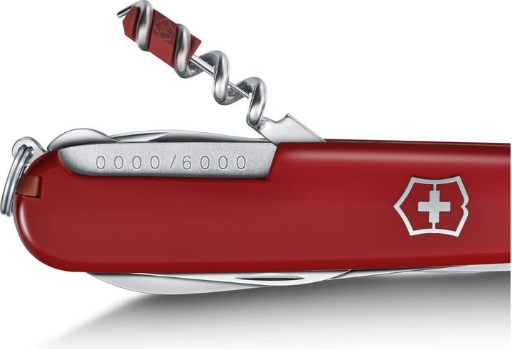 Produktbild Victorinox Year of the Snake Huntsman Limited Edition 2025