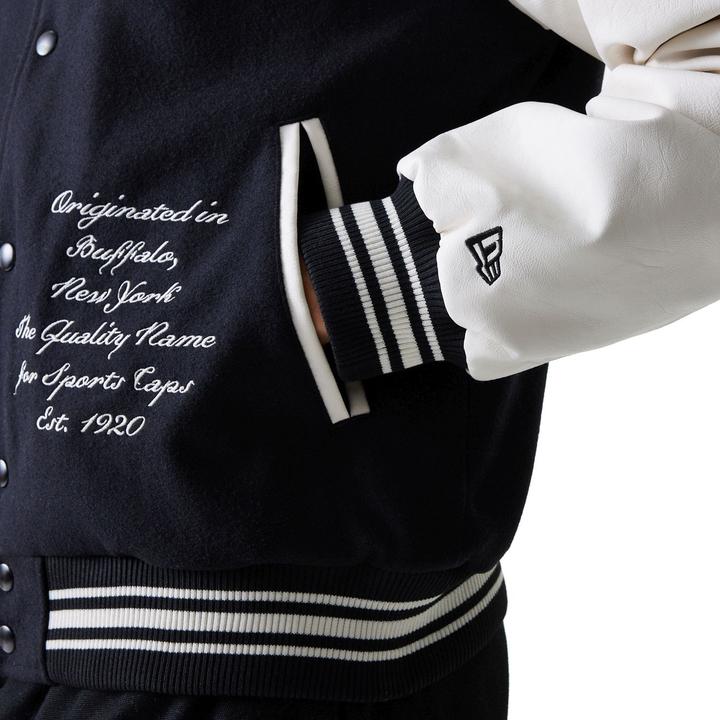 Actual product image New Era Varsity College Jacke - BRAND PATCHES - M (M)