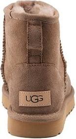 Produktbild Ugg Classic Mini II (40)