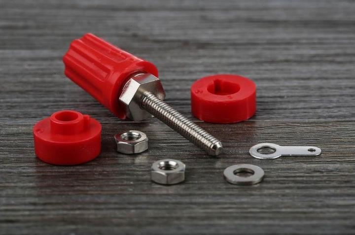 Immagine prodotto Rs Pro Terminale a poli 4mm 16A 50V rosso confezione da 5