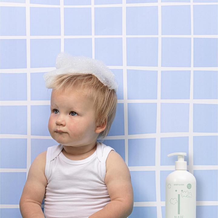 Image du produit Naïf Shampooing nourrissant pour bébés et enfants