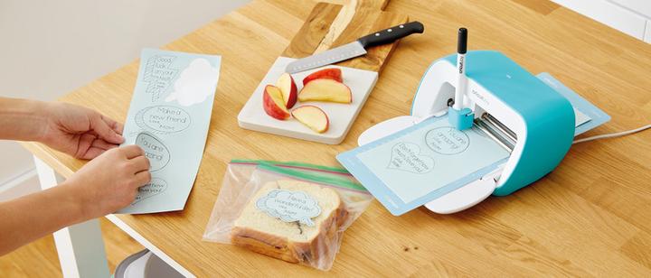 Image du produit Cricut Tapis de découpe Joy Lightgrip 11,4 cm x 30,5 cm