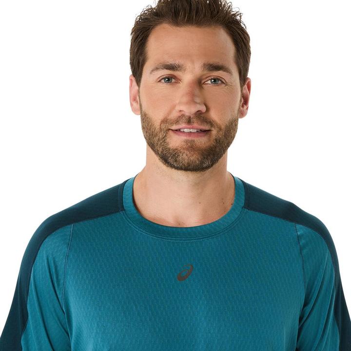 Actual product image ASICS Performance Fujitrail Elite SS Top (L)